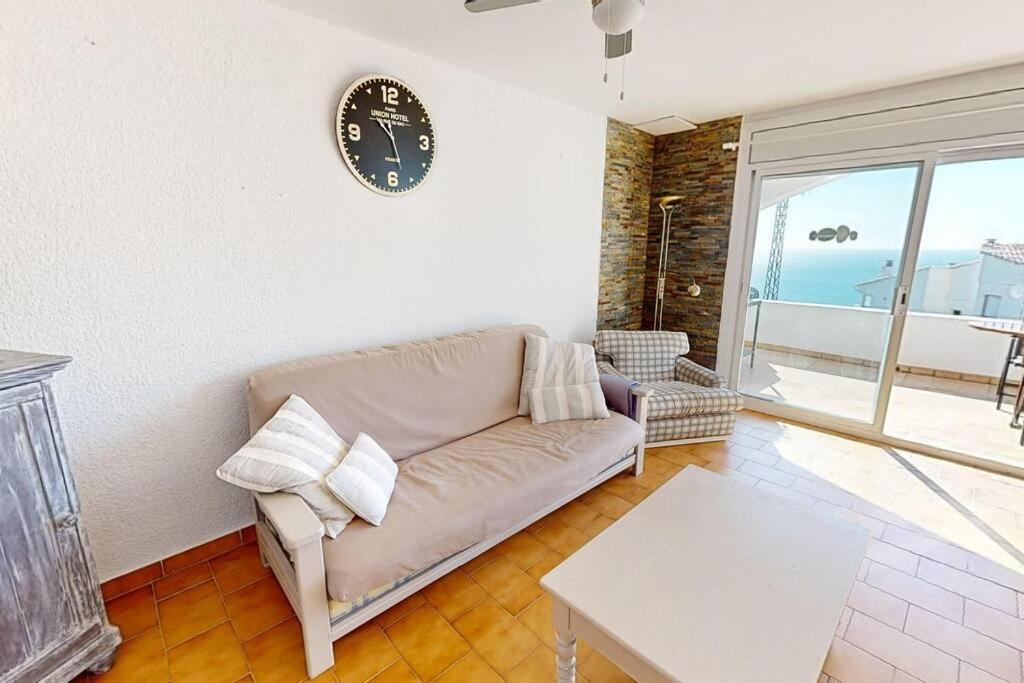 65 M2 ,piscine Vue Appartement Roses